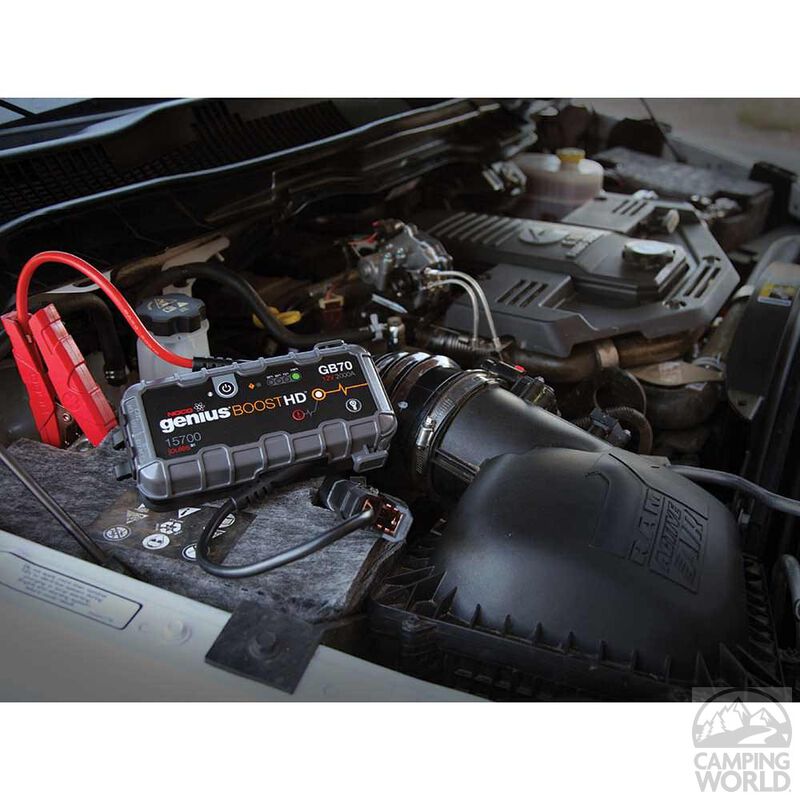 Genius Boost HD GB70 2000 Amp Jump Starter image number 2