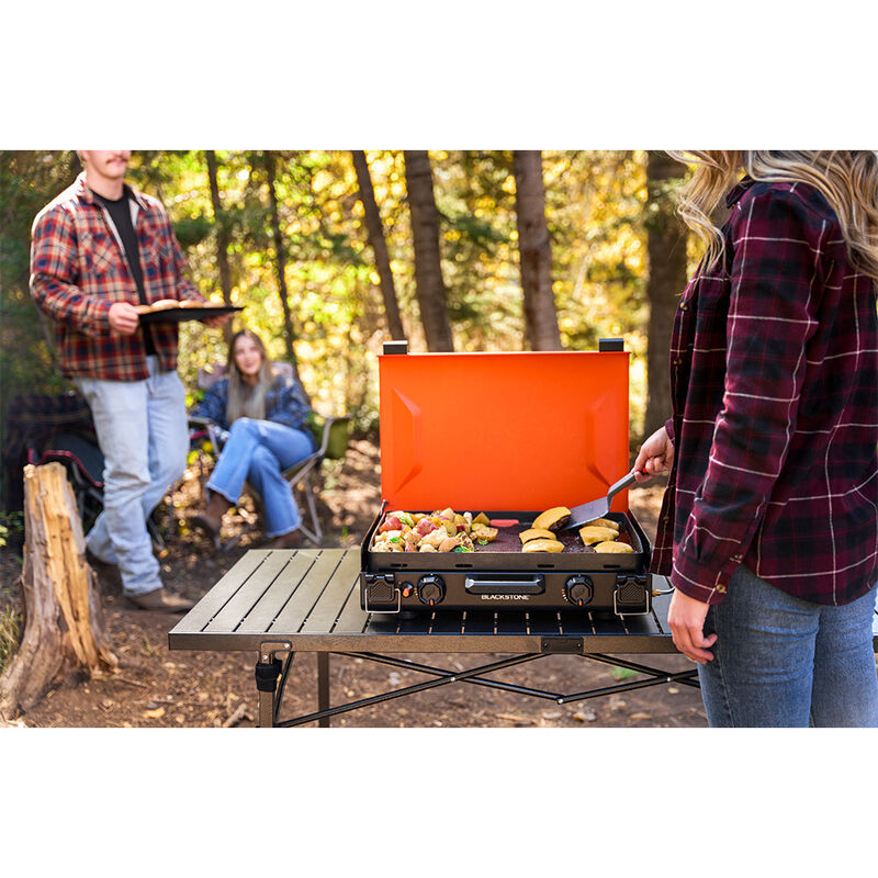 Blackstone On-the-Go OTG 20" x 14" Camping Griddle with Propane Chain System image number 5