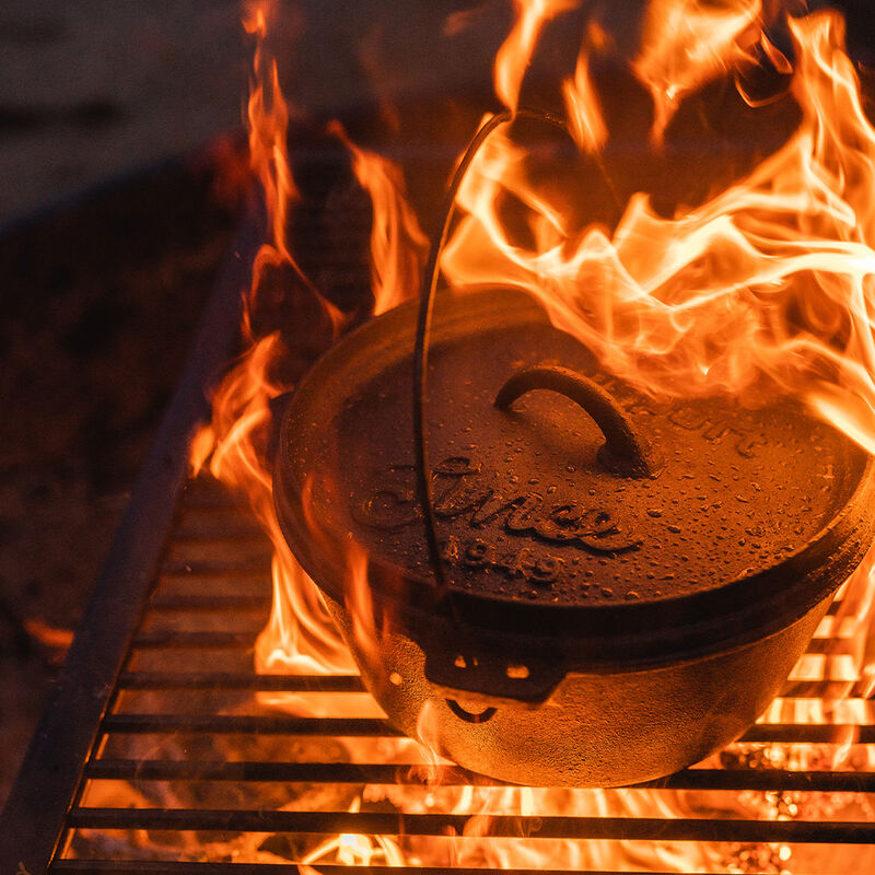Stansport 4-Quart Pre-Seasoned Cast Iron Dutch Oven with Flat Bottom image number 5