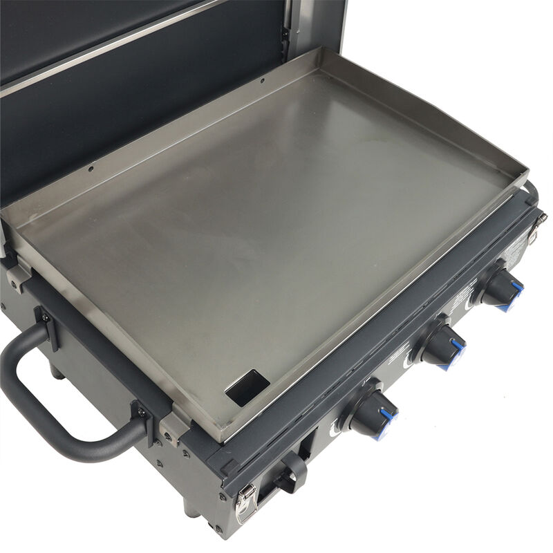 Razor Portable 3-Burner Griddle image number 11