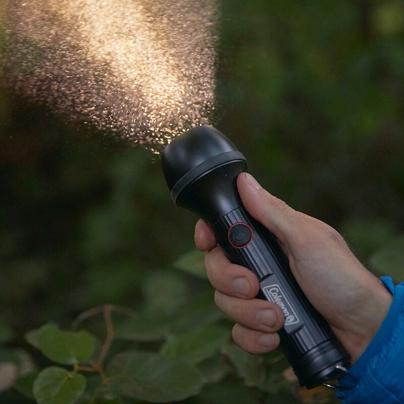 Coleman Classic Recharge 1500-Lumen LED Flashlight image number 9