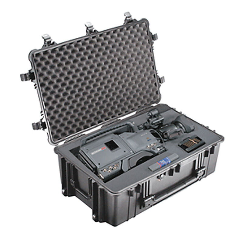 Pelican 1650 Case With Pick 'N Pluck Foam image number 1