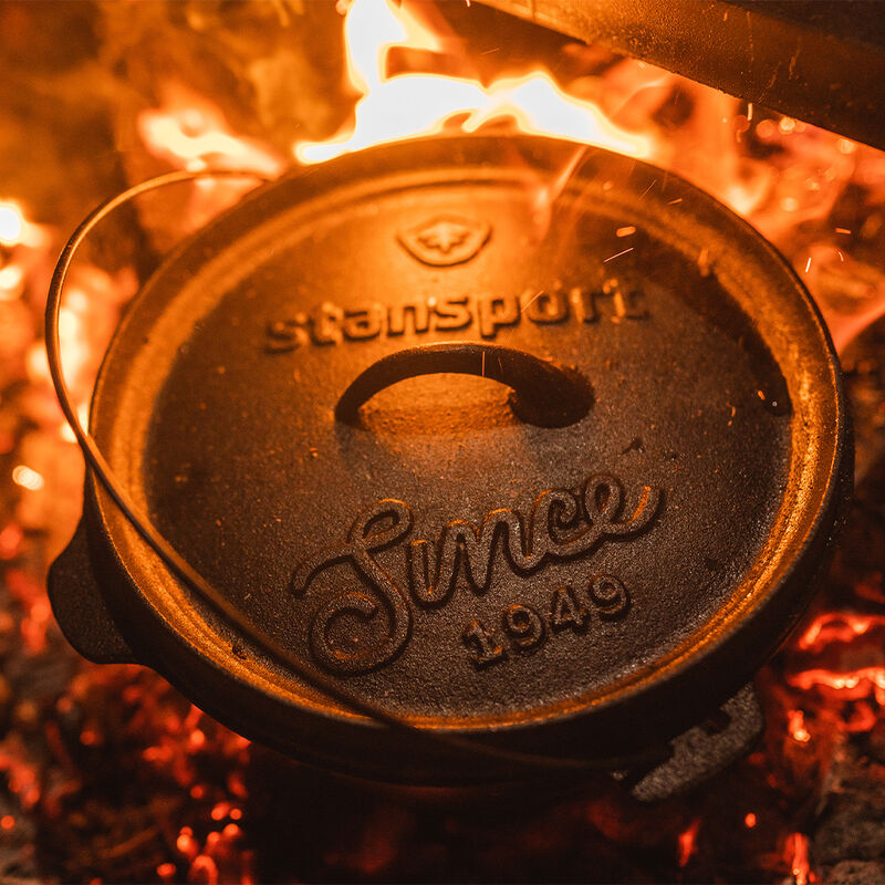 Stansport 4-Quart Pre-Seasoned Cast Iron Dutch Oven with Legs image number 7