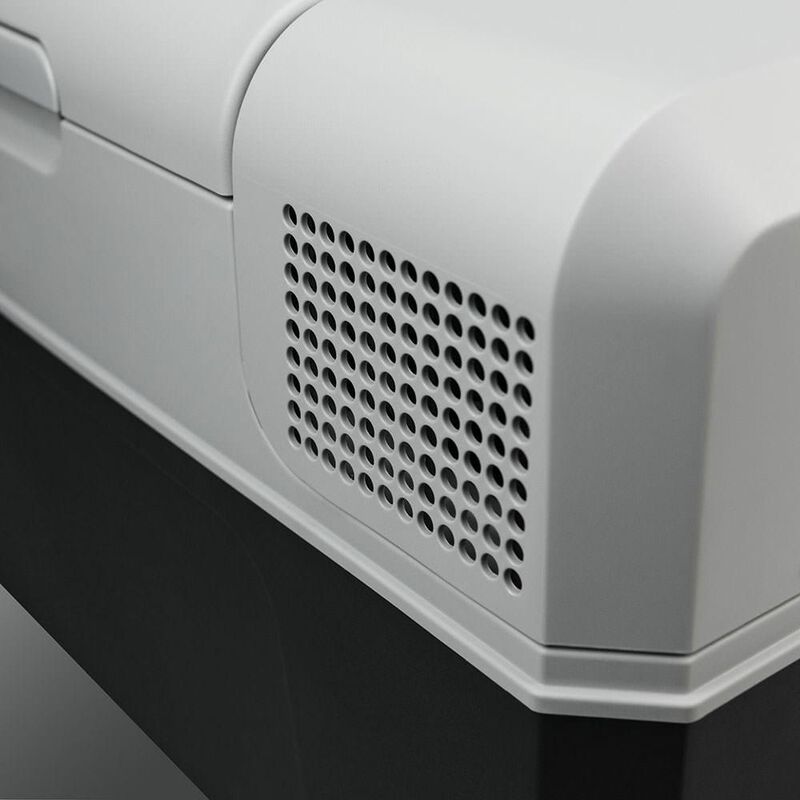 Dometic CC 40 Portable Refrigerator/Freezer image number 10