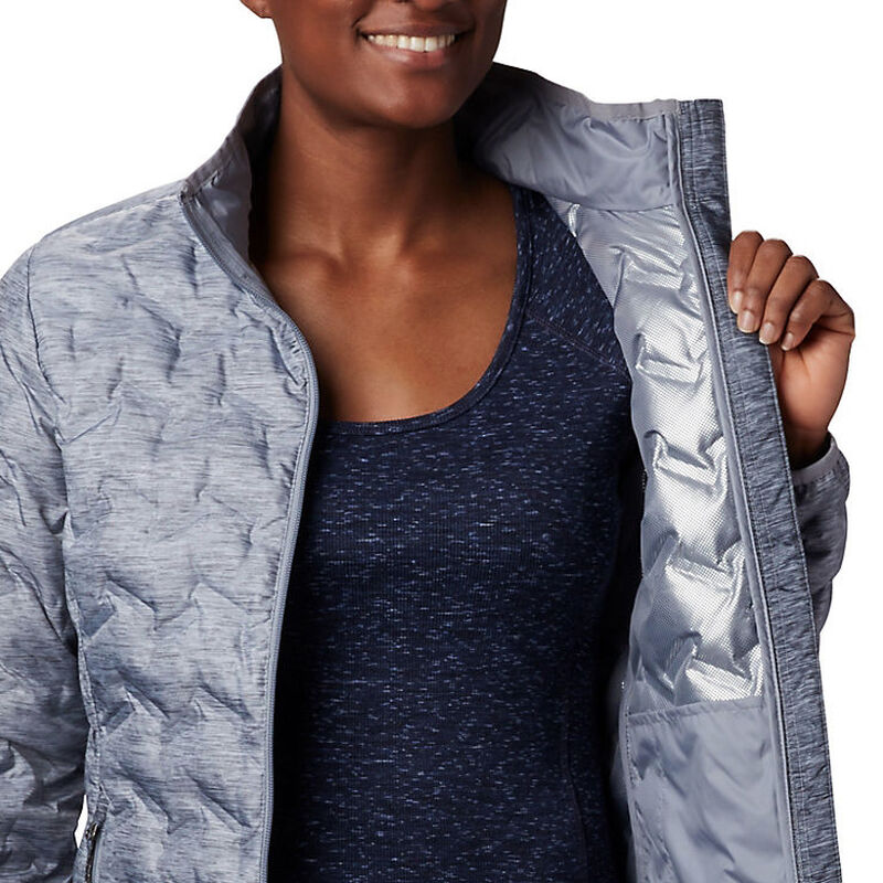Columbia Women's Delta Ridge Down Jacket image number 5