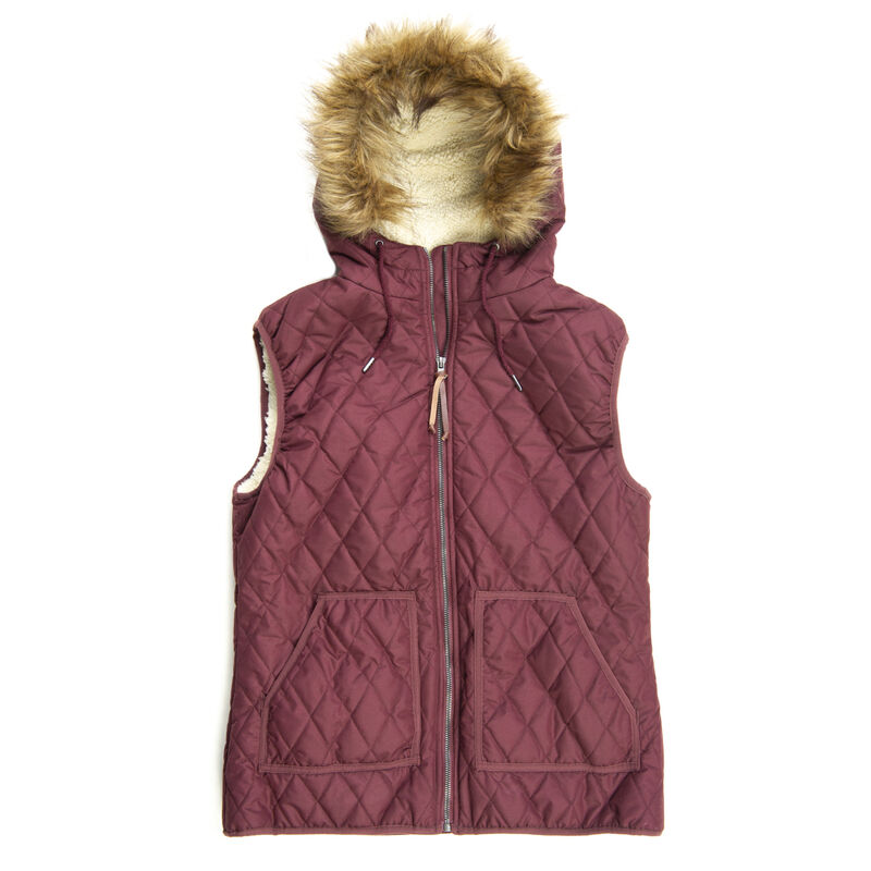 Ultimate Terrain Women's Marion Quilted Insulated Vest image number 2