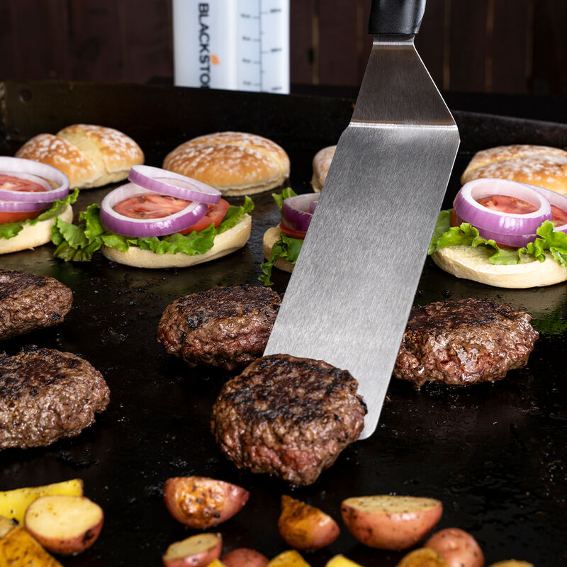 Blackstone Griddle Essentials 5-Piece Kit image number 2