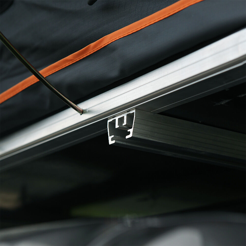 Trustmade Pioneer Series Hard Shell Rooftop Tent 366279