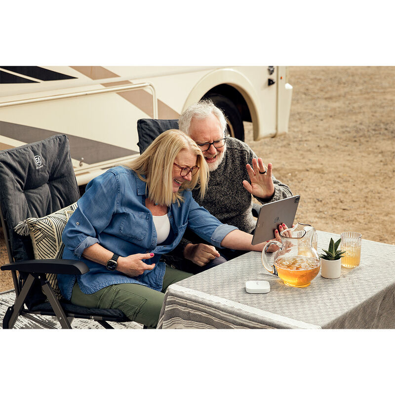 TravlFi JourneyGo Hotspot &ndash; Portable Wi-Fi on the Go image number 8