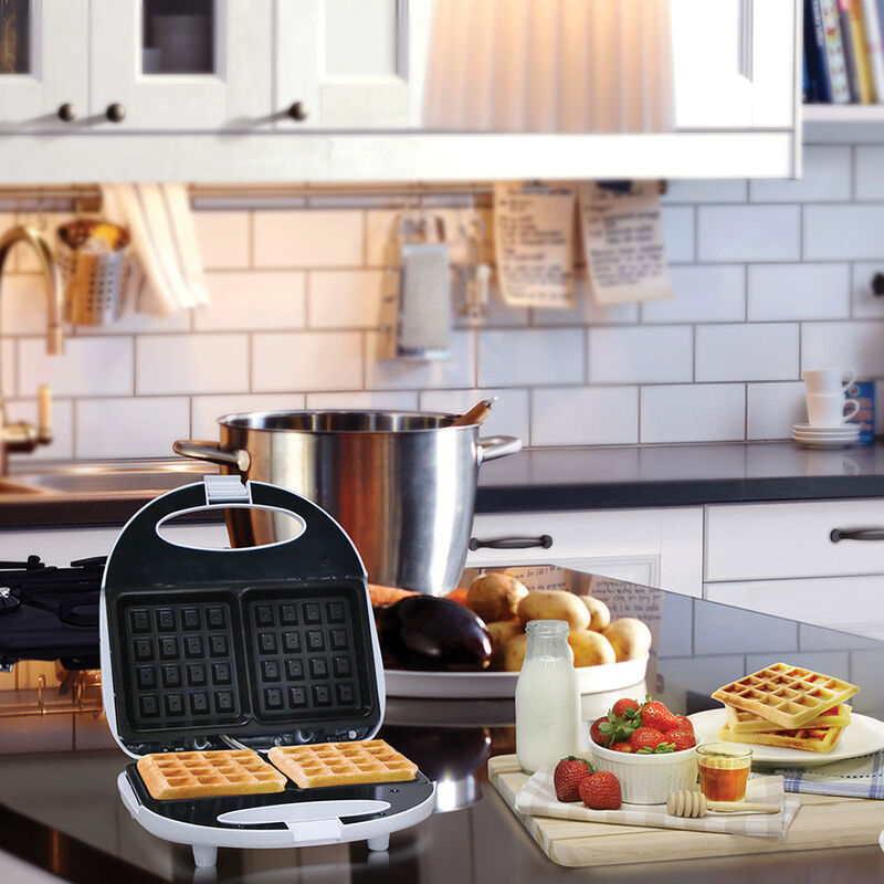 Elite Cuisine Belgian Waffle Maker  image number 2
