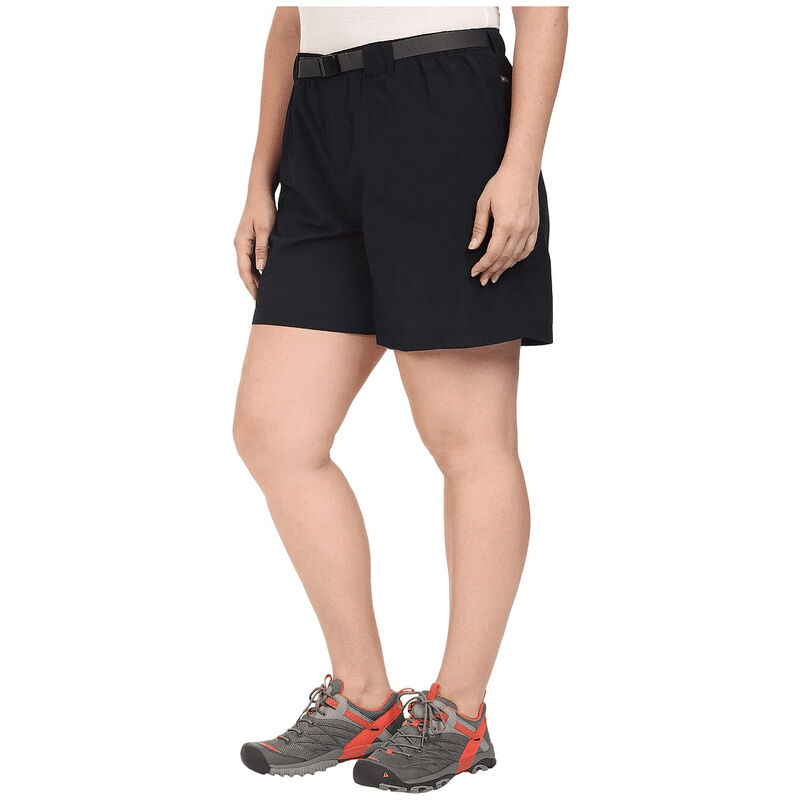 Columbia Women's Sandy River Cargo Shorts image number 4