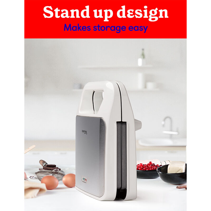 Betty Crocker 3-in-1 Indoor Grill, Sandwich/Panini Press, and Waffle Maker, White image number 7