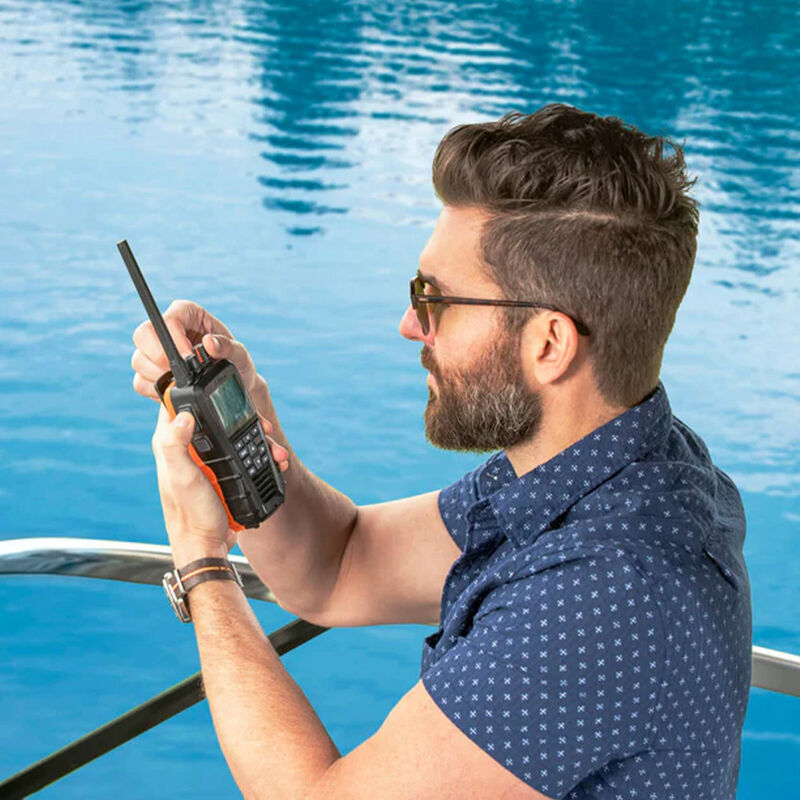 Cobra BlueBound 650 Handheld VHF Marine Radio image number 4