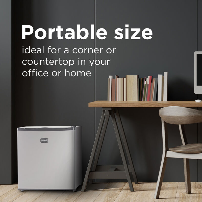 Black+Decker 1.2 cu. ft. Compact Upright Freezer, White image number 2