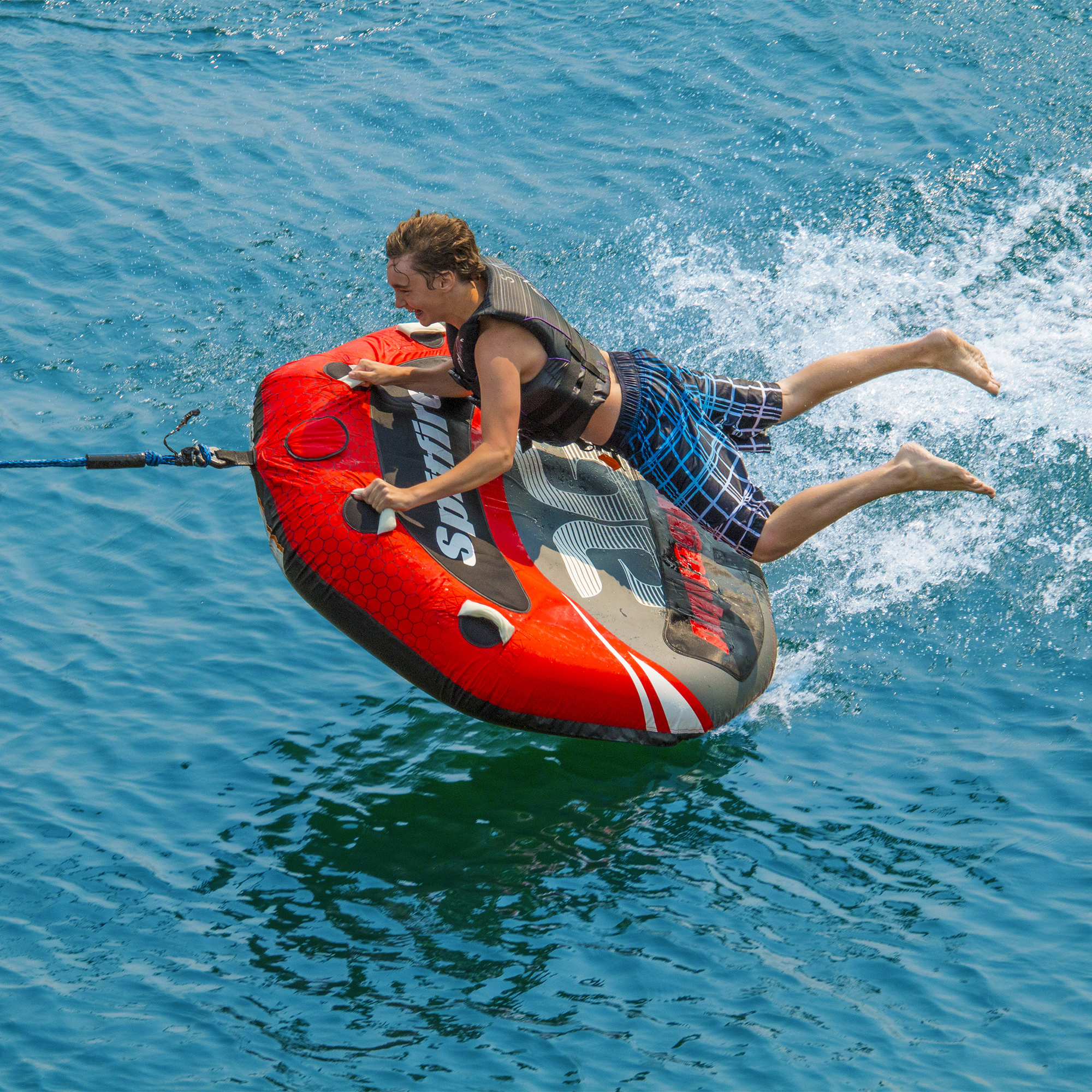 Aquaglide Spitfire 2-Person Towable Tube Package