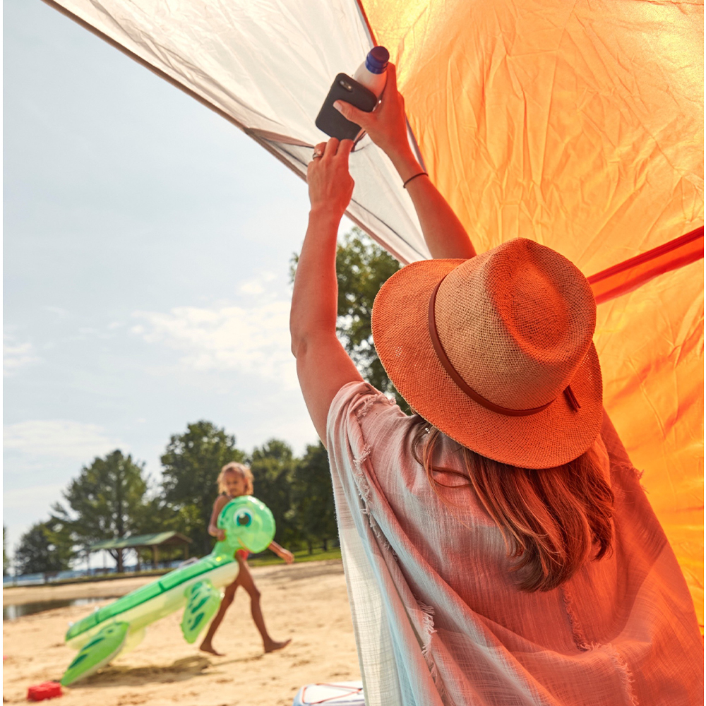 Beach Shade Coleman Skyshade Large Compact , Tiger Lily | Camping