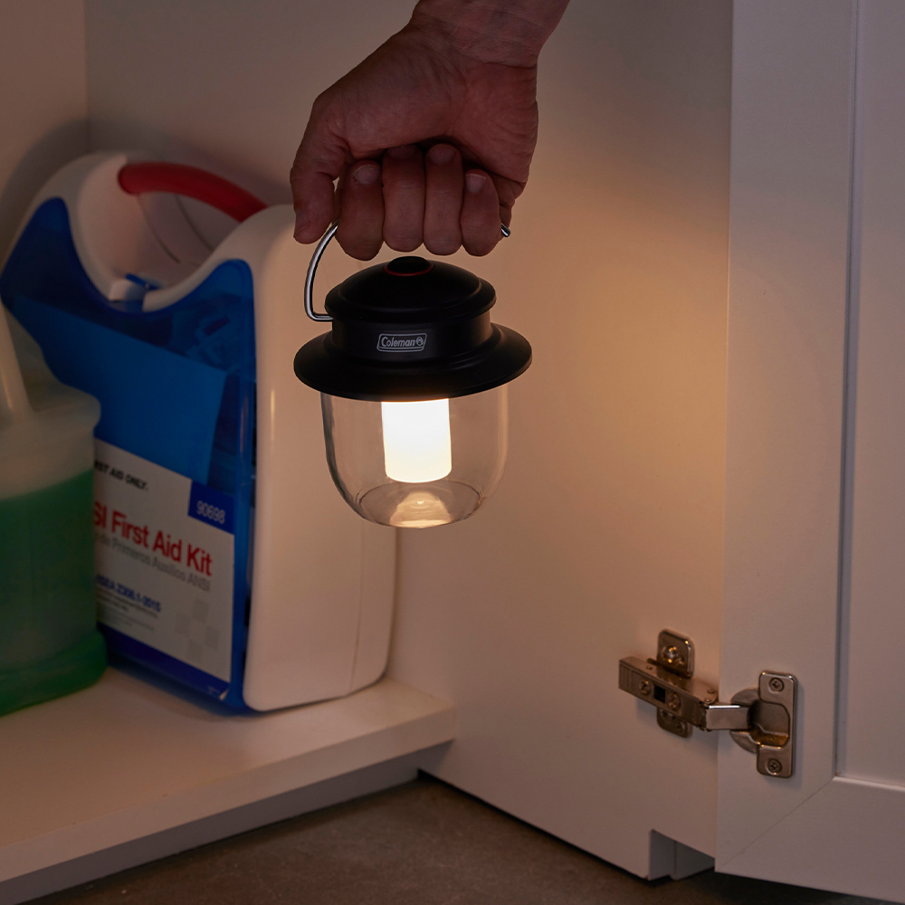 Coleman Classic Recharge 400-Lumen LED Lantern