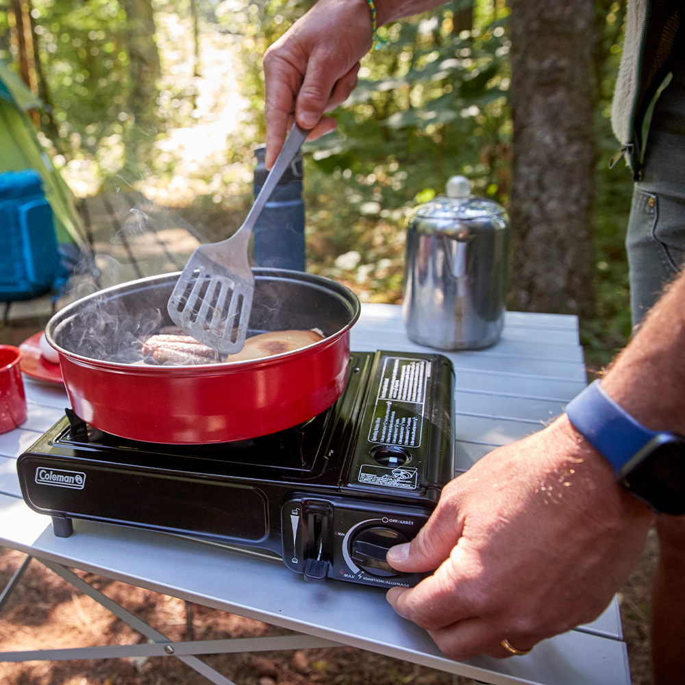 Coleman Classic シングルバーナーコンロ Coleman Classic 1-Burner Butane Camping Stove
