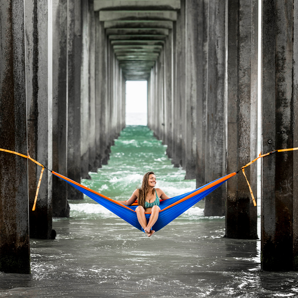 Grand Trunk Double Deluxe Hammock with Straps